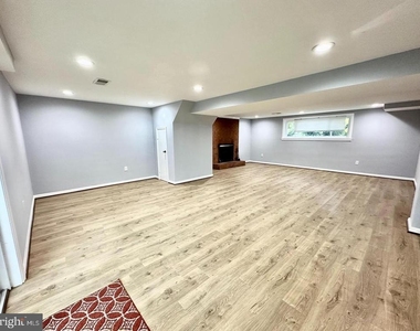 7512 Allan Avenue - Photo Thumbnail 25