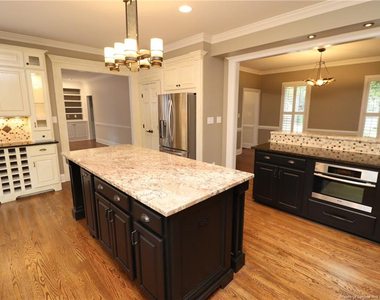 8812 Gotherstone Court - Photo Thumbnail 14