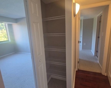 2230 George C Marshall Drive - Photo Thumbnail 35