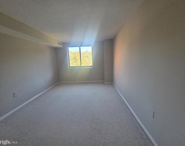 2230 George C Marshall Drive - Photo Thumbnail 31