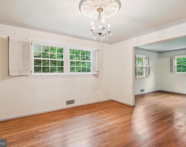 1110 Anesbury Court - Photo Thumbnail 11