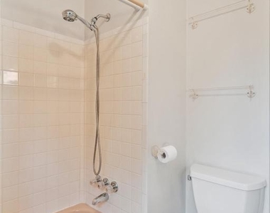 1110 Anesbury Court - Photo Thumbnail 25