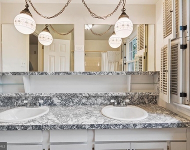 1110 Anesbury Court - Photo Thumbnail 28