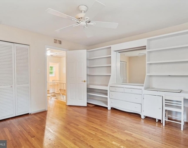 1110 Anesbury Court - Photo Thumbnail 29