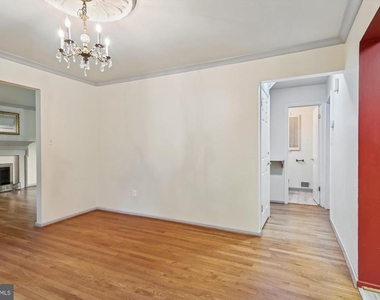 1110 Anesbury Court - Photo Thumbnail 12