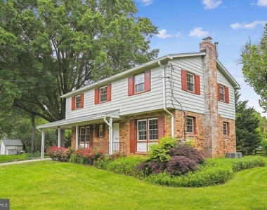 1110 Anesbury Court - Photo Thumbnail 1