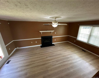 5553 Hartfield Court - Photo Thumbnail 3