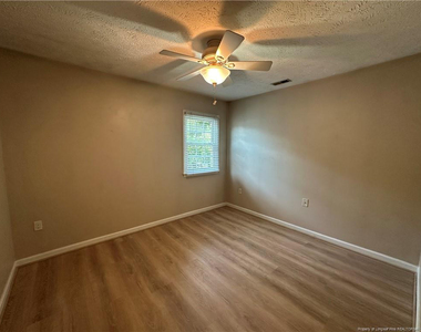 5553 Hartfield Court - Photo Thumbnail 13