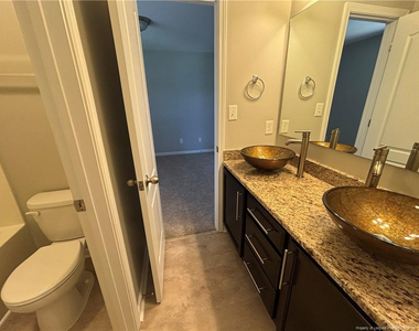 438 Roanoke Drive - Photo Thumbnail 23