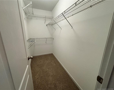 438 Roanoke Drive - Photo Thumbnail 17