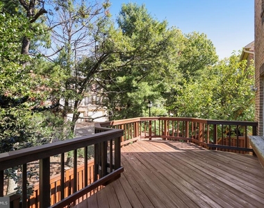 8042 Merry Oaks Court - Photo Thumbnail 44