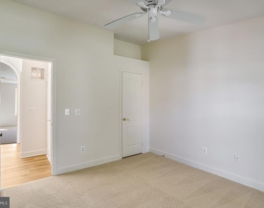 8042 Merry Oaks Court - Photo Thumbnail 33