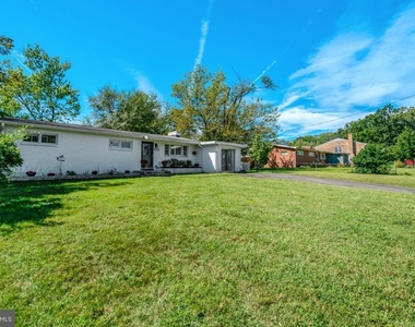 3403 Ayers Drive - Photo Thumbnail 1