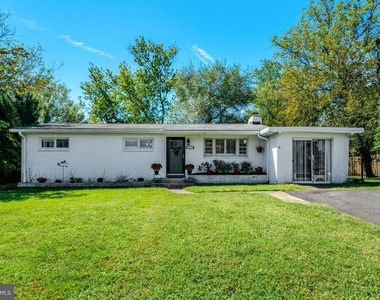 3403 Ayers Drive - Photo Thumbnail 3
