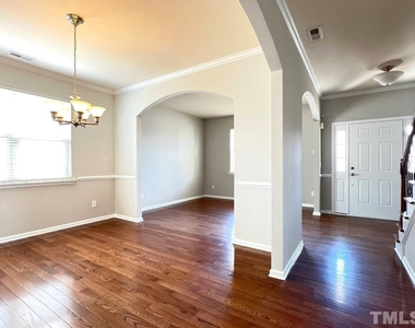 1209 Justice Walk Avenue - Photo Thumbnail 10