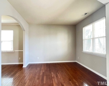 1209 Justice Walk Avenue - Photo Thumbnail 9