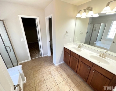 1209 Justice Walk Avenue - Photo Thumbnail 16
