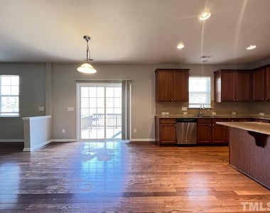 1209 Justice Walk Avenue - Photo Thumbnail 5