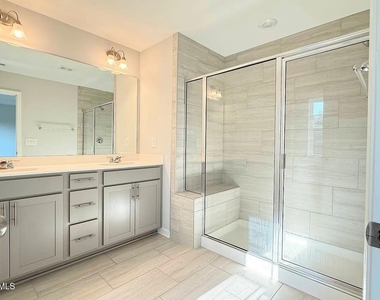 147 Hunston Drive - Photo Thumbnail 9