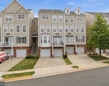 13666 Salk Street - Photo Thumbnail 25
