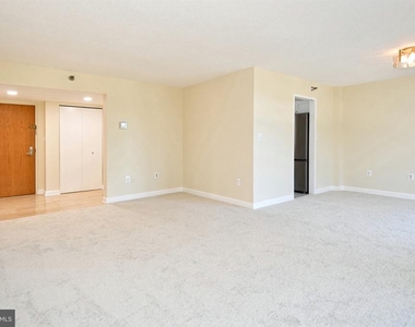 1808 Old Meadow Road - Photo Thumbnail 8