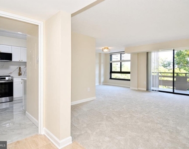 1808 Old Meadow Road - Photo Thumbnail 5