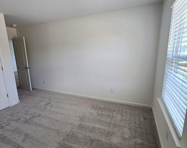1544 Underbrush Drive - Photo Thumbnail 54