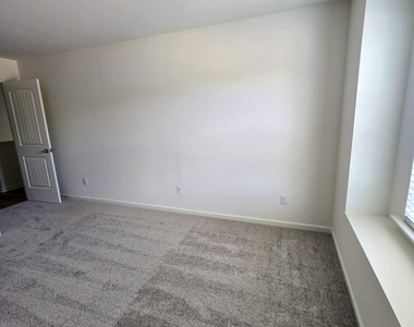 1544 Underbrush Drive - Photo Thumbnail 60