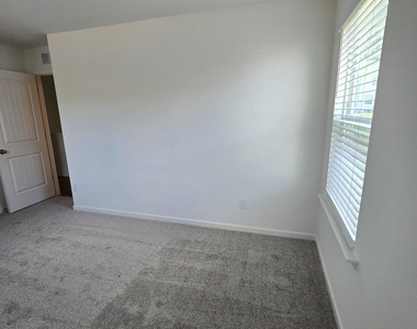 1544 Underbrush Drive - Photo Thumbnail 48