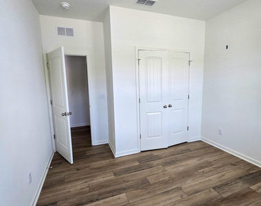 1544 Underbrush Drive - Photo Thumbnail 26