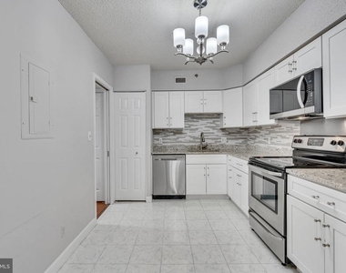 5501 Seminary Road - Photo Thumbnail 5