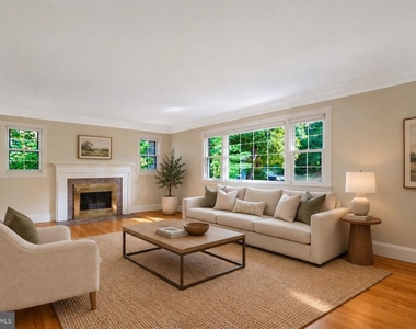 5920 Jane Way - Photo Thumbnail 10