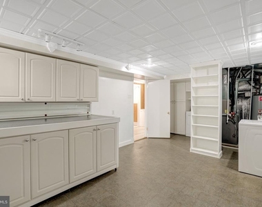 5920 Jane Way - Photo Thumbnail 32