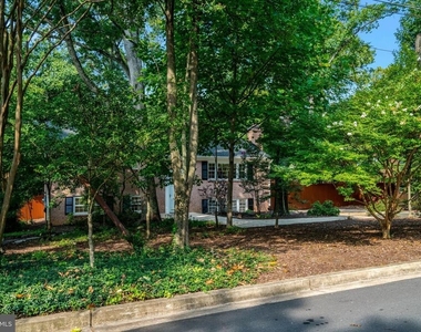 5920 Jane Way - Photo Thumbnail 1
