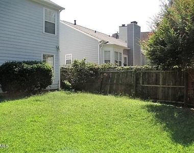 113 Bracken Trail Circle - Photo Thumbnail 3