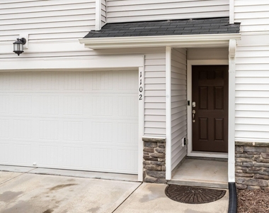 1102 Lily Loch Way - Photo Thumbnail 47