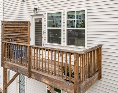 1102 Lily Loch Way - Photo Thumbnail 35