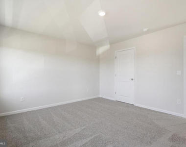 131 Willett Hollow Street - Photo Thumbnail 10