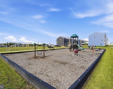 131 Willett Hollow Street - Photo Thumbnail 24