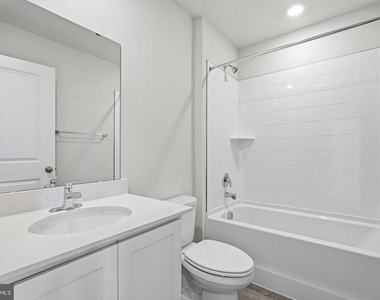 131 Willett Hollow Street - Photo Thumbnail 16