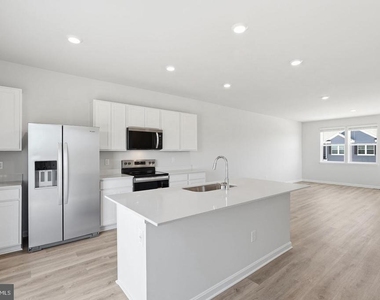 131 Willett Hollow Street - Photo Thumbnail 3