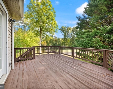 7678 Greenwood Way - Photo Thumbnail 47