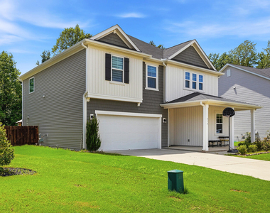 313 Summer Ranch Drive - Photo Thumbnail 2