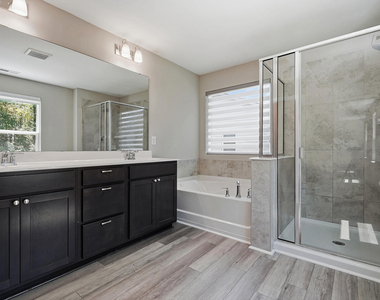 313 Summer Ranch Drive - Photo Thumbnail 21