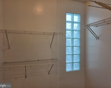 907 Caroline Street - Photo Thumbnail 19