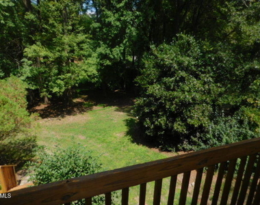 105 Concannon Court - Photo Thumbnail 15