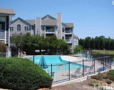 931 Springfork Drive - Photo Thumbnail 16