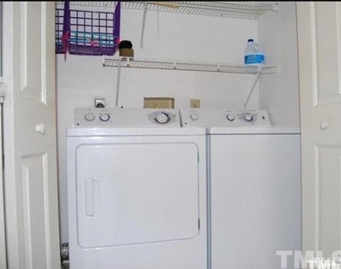 931 Springfork Drive - Photo Thumbnail 14