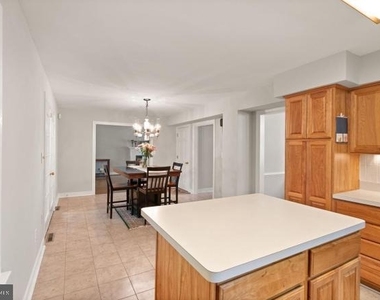 4 Matoca Court - Photo Thumbnail 9