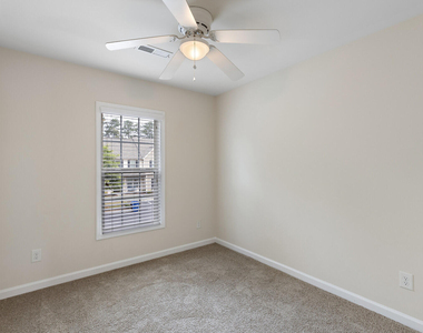 3240 Warm Springs Lane - Photo Thumbnail 14